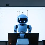 Защо ИИ стратегиятa на Palantir оставя конкурентите в прахта